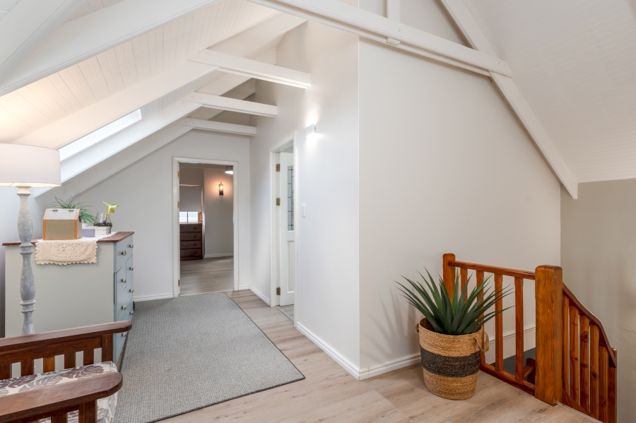 3 Bedroom Property for Sale in Noordhaven Western Cape